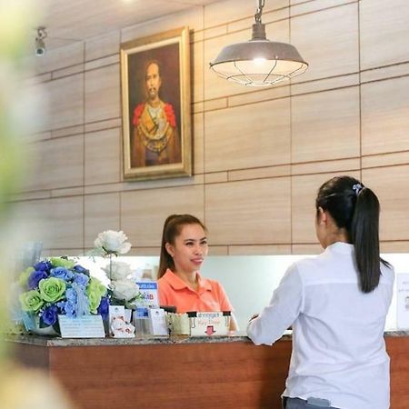 Central Place Hotel Rayong Kültér fotó