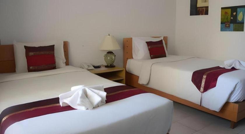 Central Place Hotel Rayong Kültér fotó