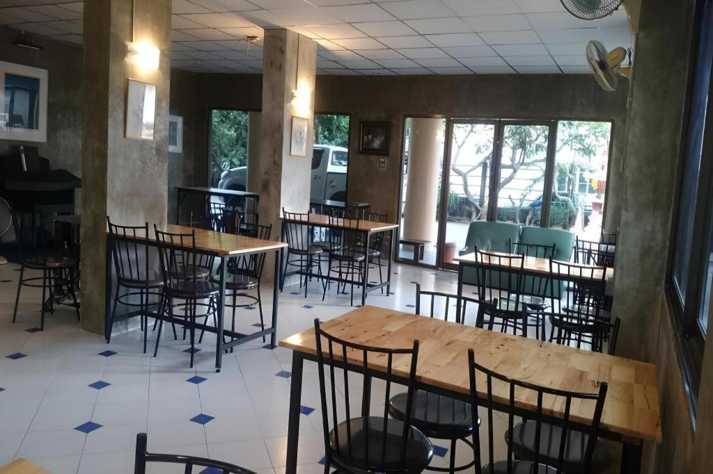 Central Place Hotel Rayong Kültér fotó